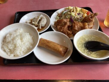 よりによって雨